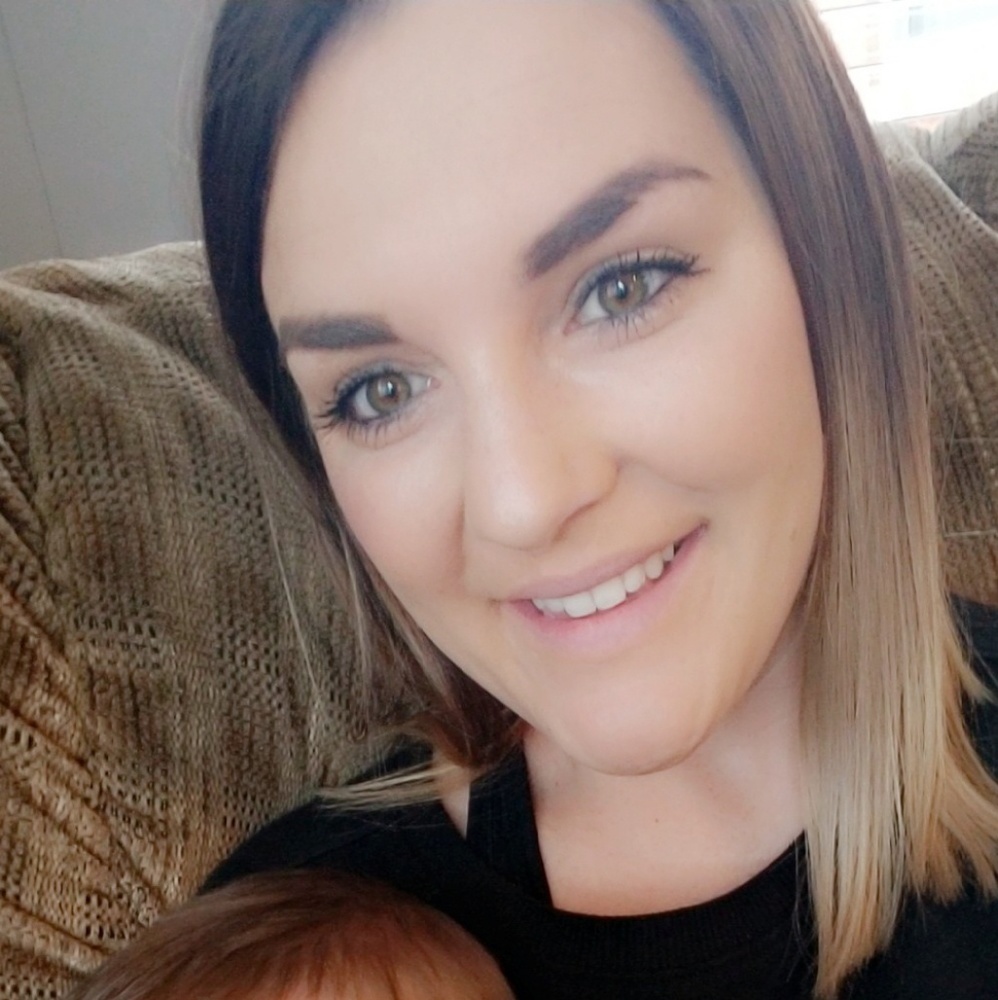 Meet your Posher, Christina